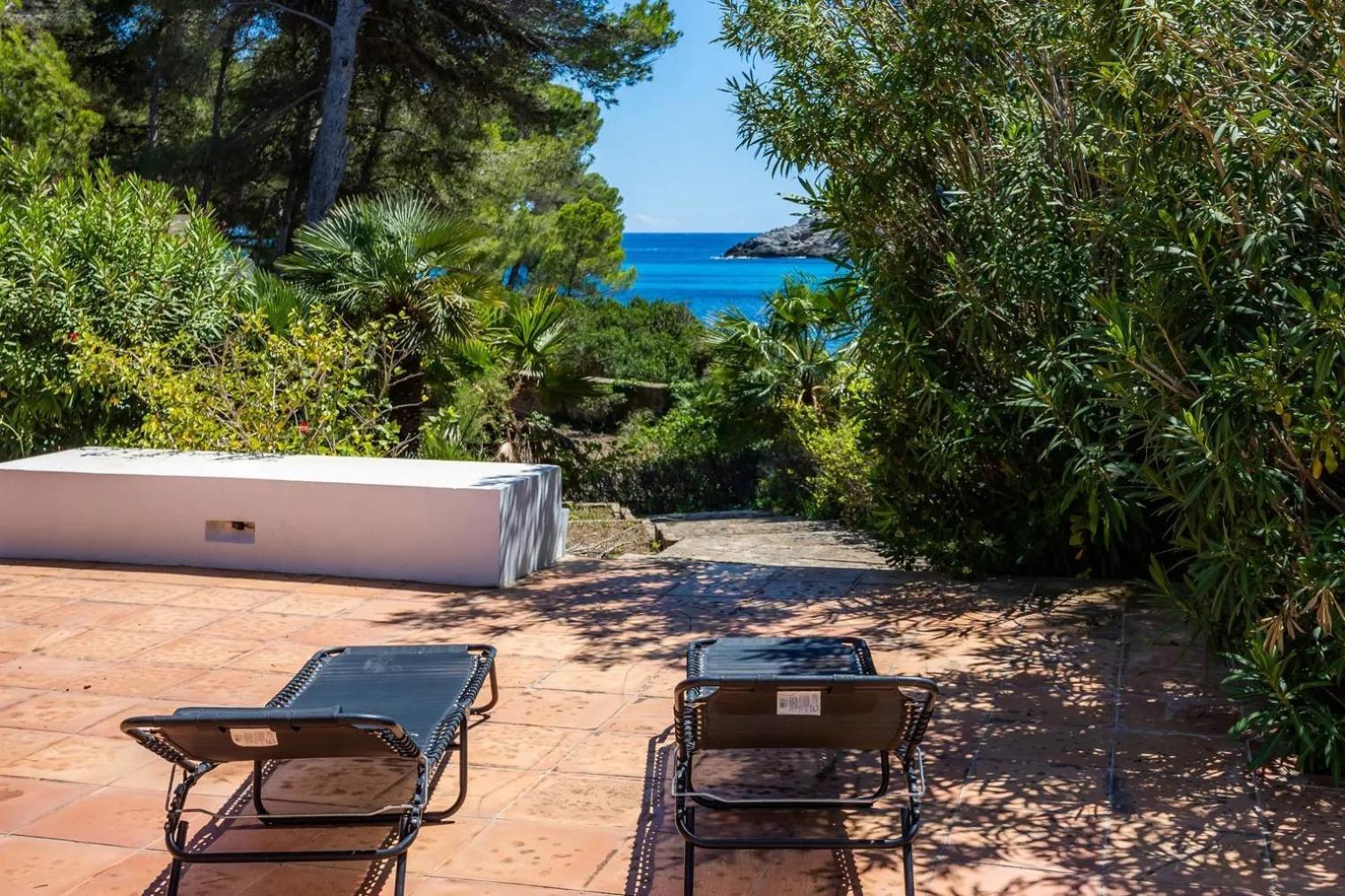 Casa Aladern On The Beach Mhm Font de sa Cala Buitenkant foto